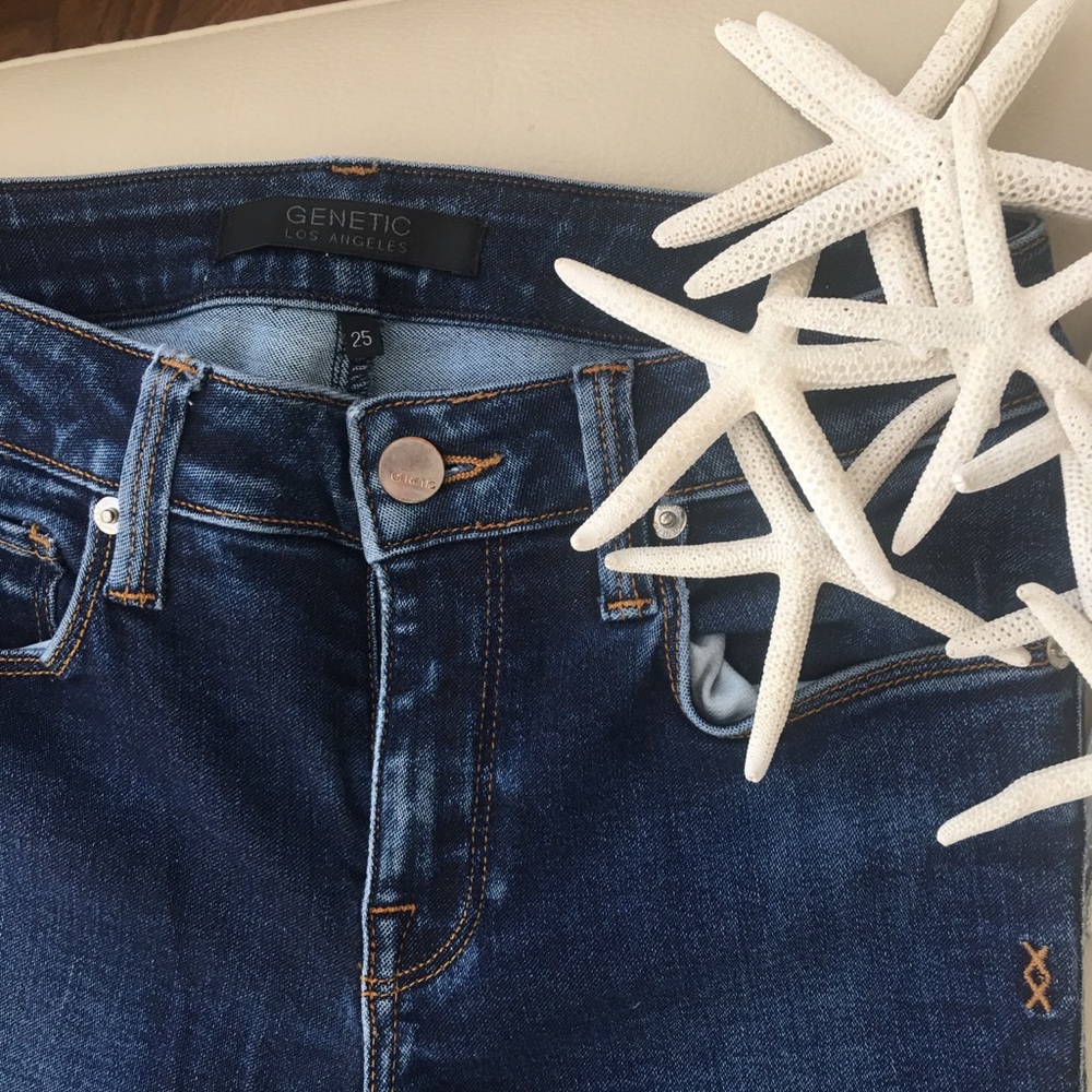 GENETIC JEANS